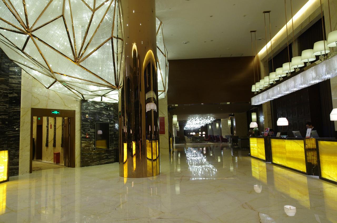 Argyle Grand Hotel Xingyi  Exterior foto